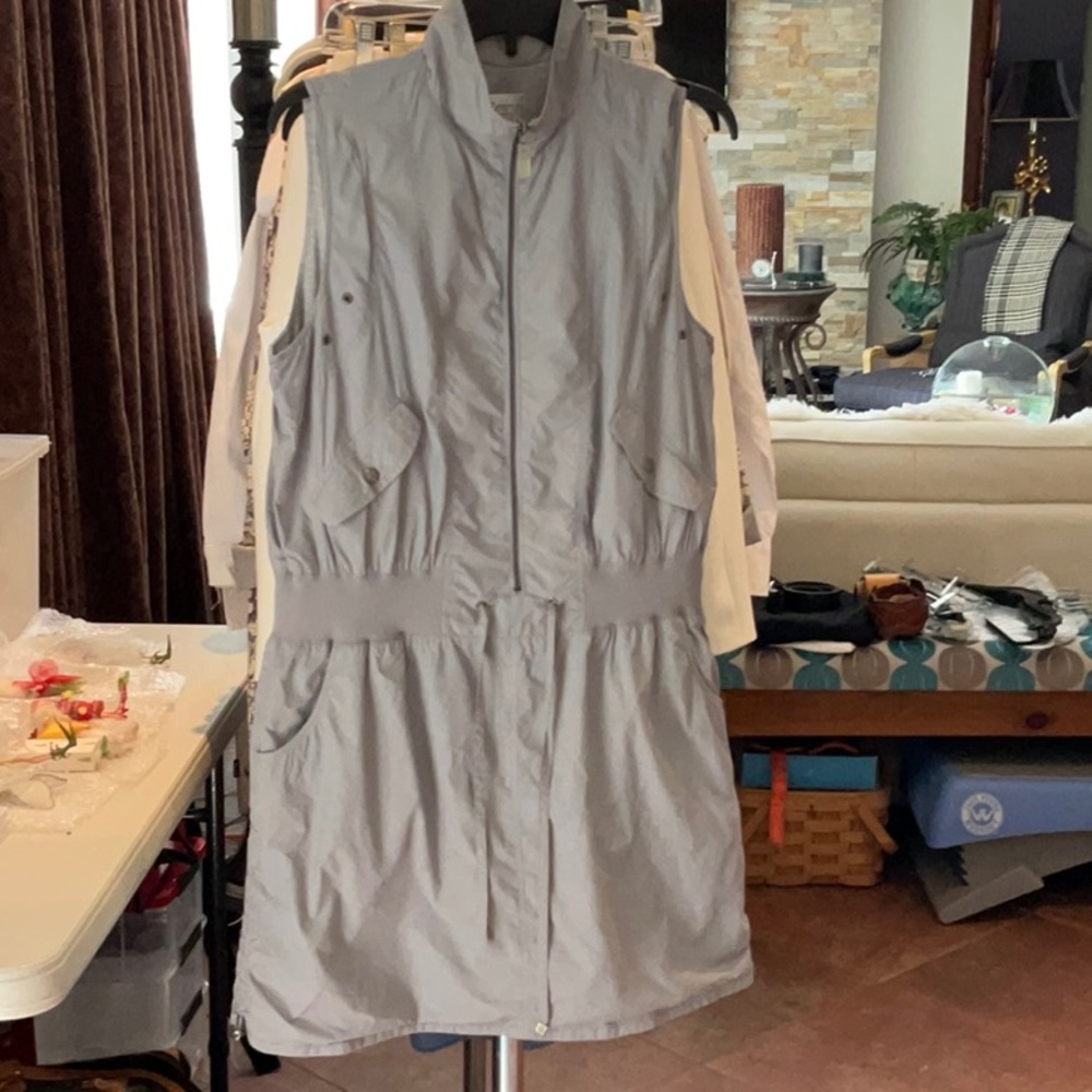 Chico's Gray Sleeveless Dress